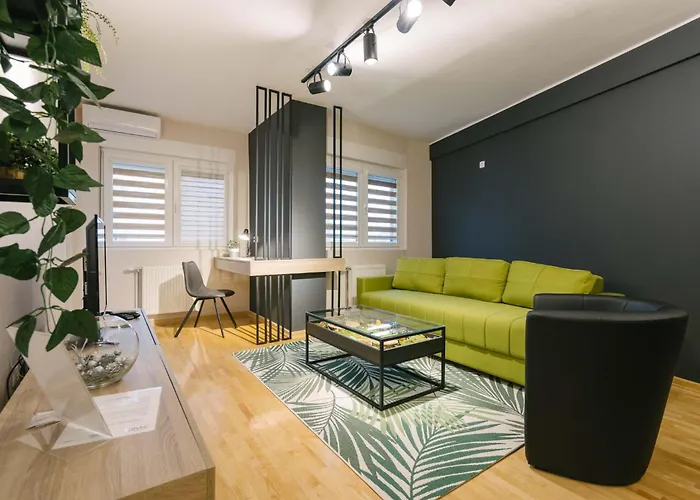 Nar Royalton #60 Free Parking * Ni